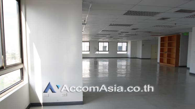 4  Office Space For Rent in Phaholyothin ,Bangkok MRT Phahon Yothin at Elephant Building AA18762